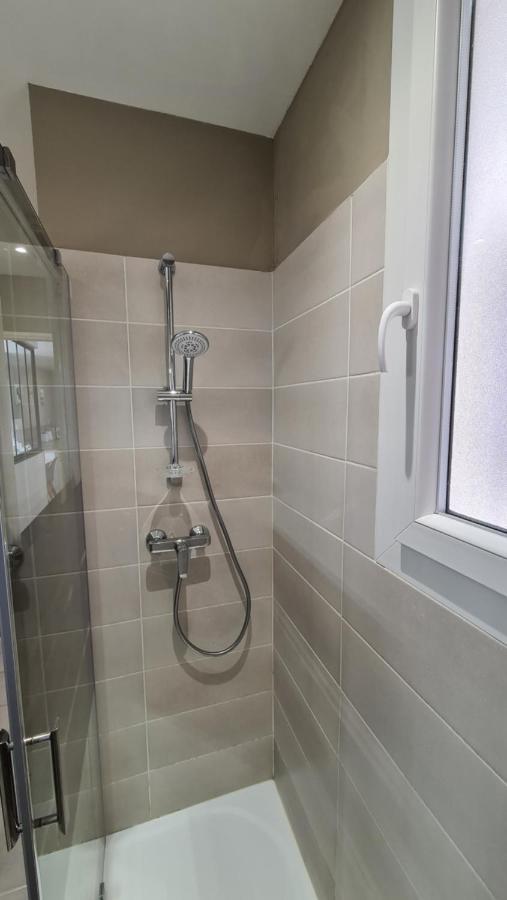 Appartement Moderne De 54 M, 2 Chambres لا سين سور مير المظهر الخارجي الصورة